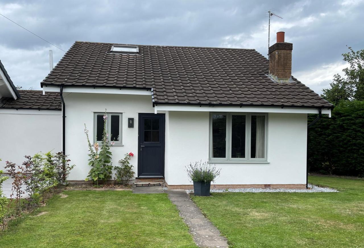 Fir Tree Cottage Честър Екстериор снимка